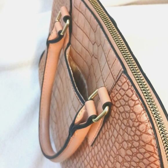 London Fog Handbag 11" NUDE Beige Croc Embossed Vegan Leather Preppy Elegant - Picture 5 of 13